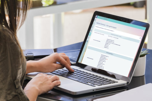 Mockup_midwife_laptop_medium Mockup_midwife_laptop_medium